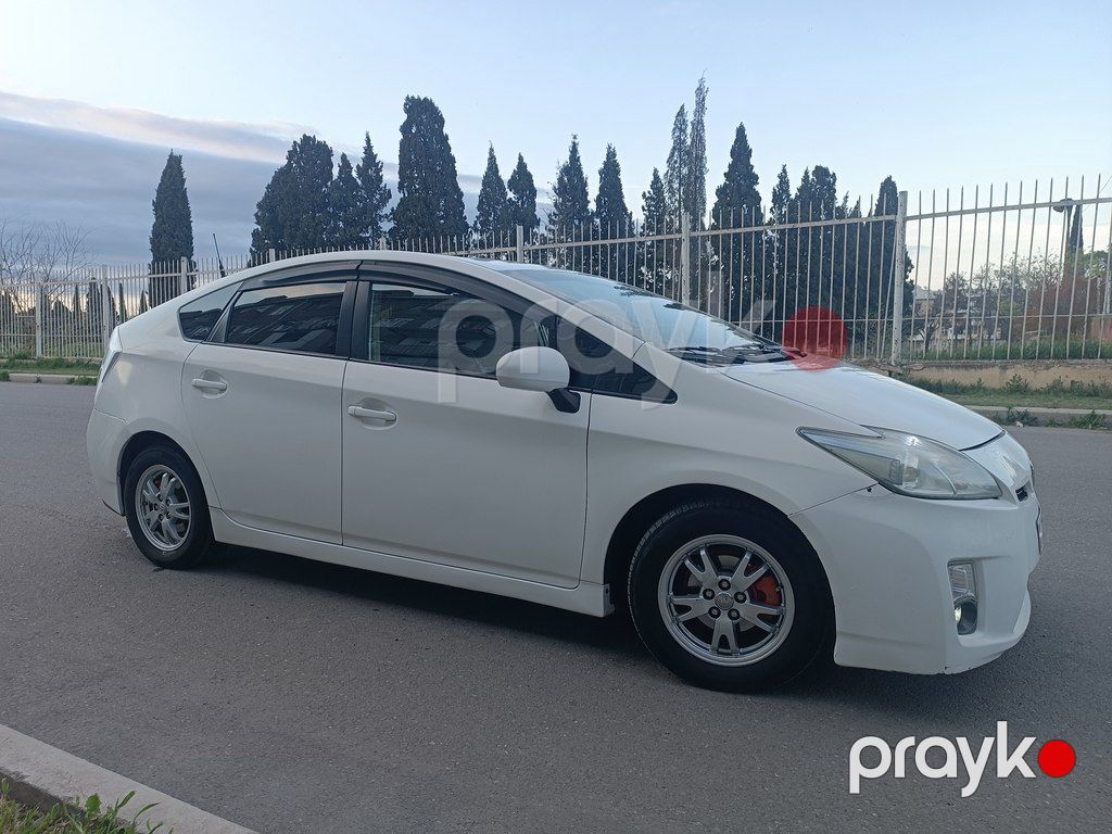 Toyota Prius, 1.8 L, 1.3 kWh, 2010 il, 250 854 km — Avtomobillər, Gəncə (10)