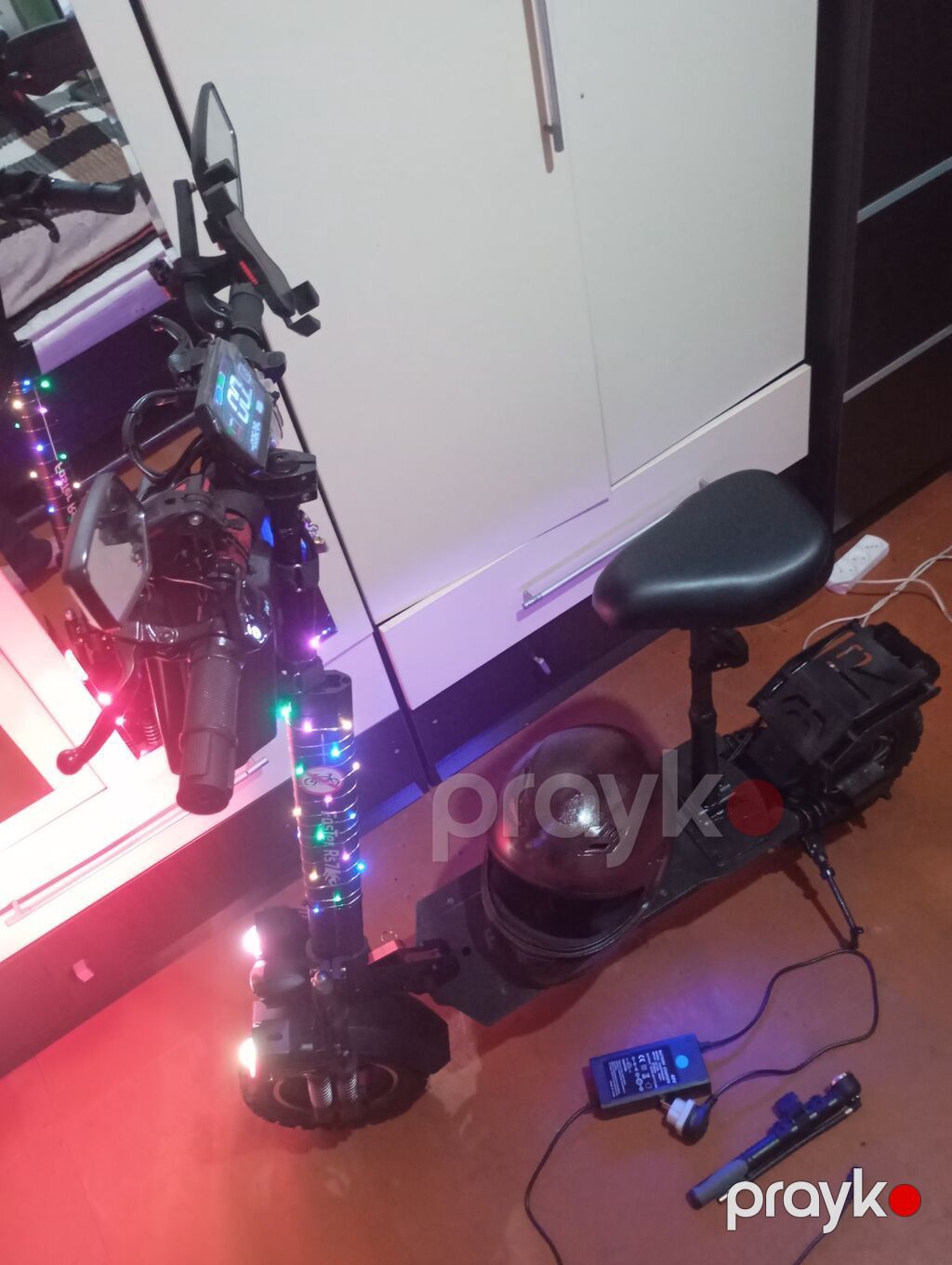 Elektrik skuter – FaSTer RS7 Xüsusiyyətlər və detallar: - Model — Skuterlər, Digah (2)
