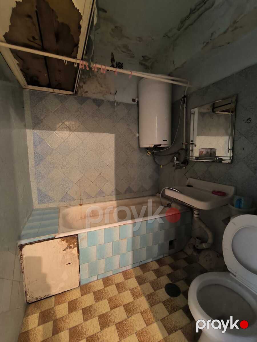 Satılır 2 otaqlı köhnə tikili 45 m² — Mənzil, Bakı (4)