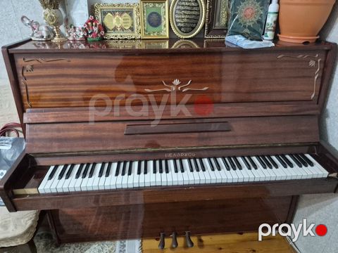 Piano "Belarus" — Bakı