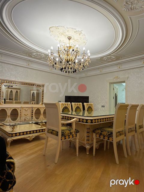 Satılır 4 otaqlı yeni tikili 217 m²