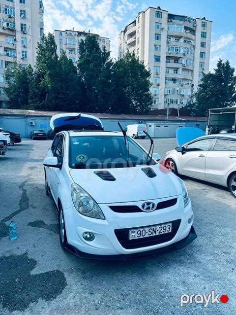 Hyundai i20: 1.4 l 2009 il Hetçbek — Bakı