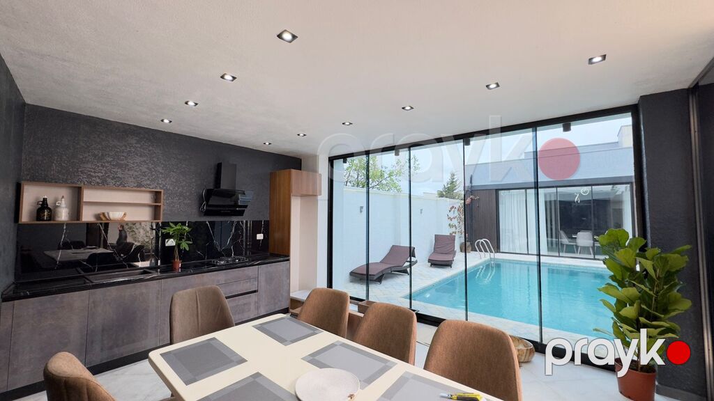 Satılır 5 otaqlı həyət evi/bağ evi 220 m² — Ev, villa, Bakı (11)