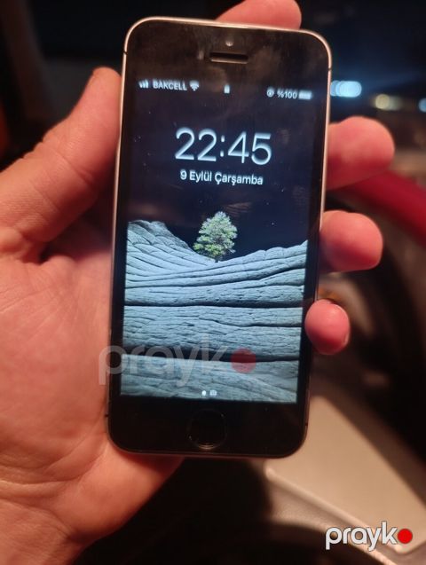 Apple iPhone 5S Space Gray 32GB — Bakı