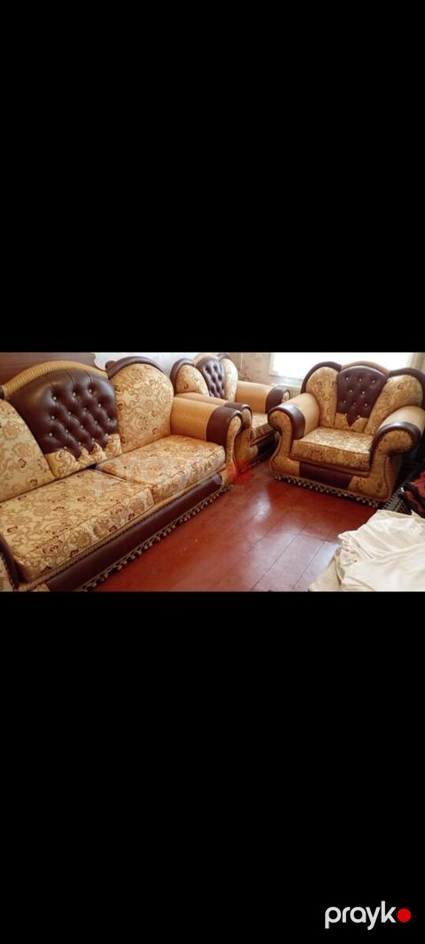 Divan və kreslolar — Sumqayıt