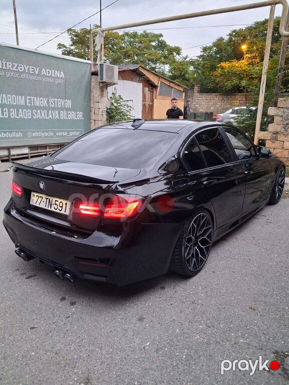 BMW 330, 2.0 L, 2015 il, 246 230 km — Avtomobillər, Bakı (4)