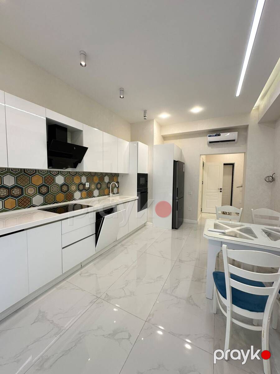 İcarəyə verilir 3 otaqlı yeni tikili 130 m² — Mənzil, Bakı (7)