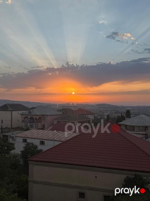 Satılır 3 otaqlı köhnə tikili 90 m² — Bakı