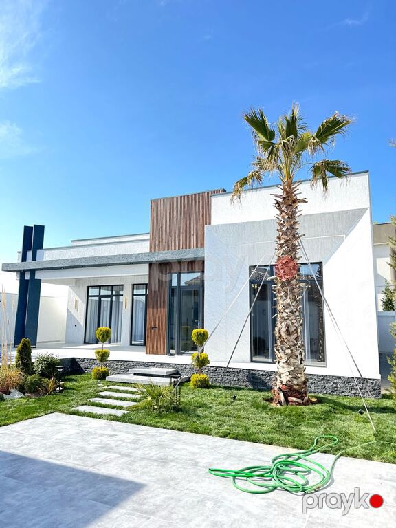 Satılır 5 otaqlı həyət evi/bağ evi 200 m² — Ev, villa, Bakı (4)