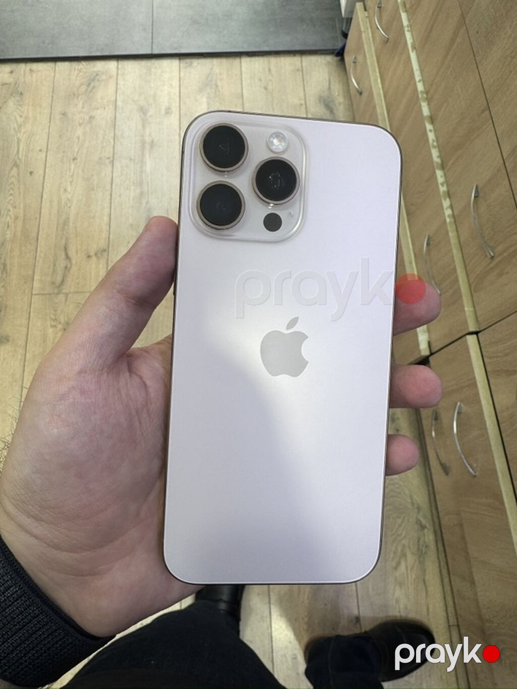 IPhone 16 Pro Max, 256 GB, Qızılı, Simsiz şarj — Apple iPhone, Bakı (8)