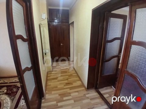 Quba rayonu, universitetə 5-10 dəqiqə məsafədə tələbə qızlar üçün bina — Quba