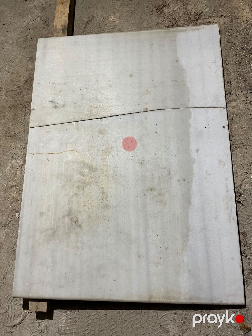 1 eded plitedi, ag mermerdi, kohne mermerdendi, ela veziyetdedir — Plitka və örtü materialları, Bakı (4)