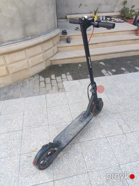 Skuter — Bakı