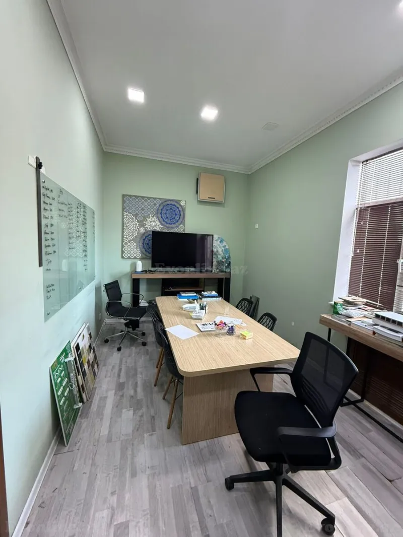 Kirayə verilir Ofis 85 m² Bakı, Yasamal r., Elmlər Akademiyası m