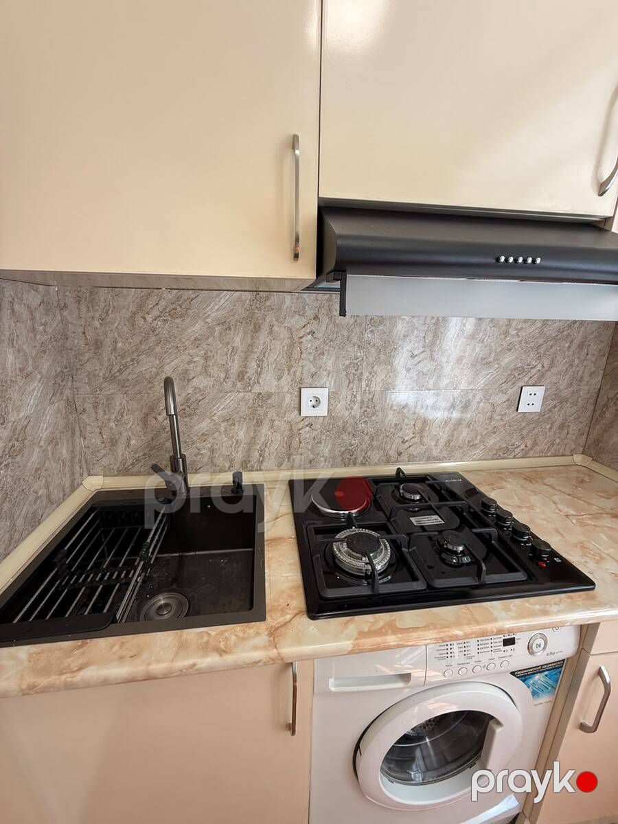 Satılır 2 otaqlı köhnə tikili 60 m² — Mənzil, Bakı (7)