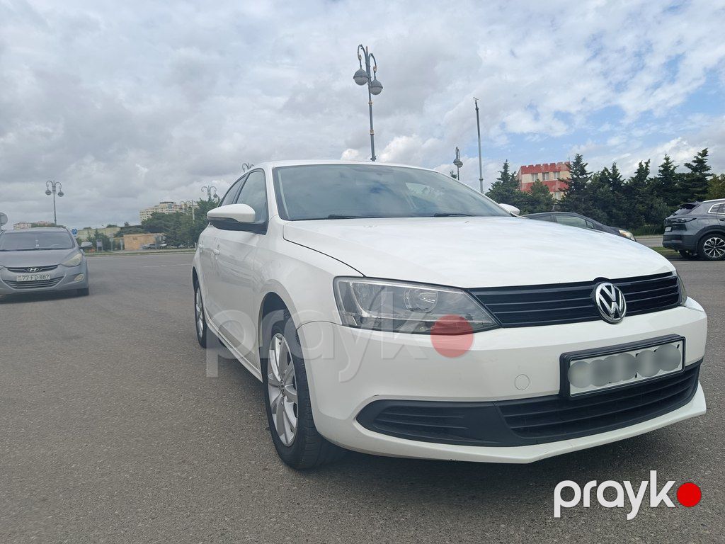 Volkswagen Jetta, 2.0 L, 2013 il, 280 000 km — Avtomobillər, Bakı (8)