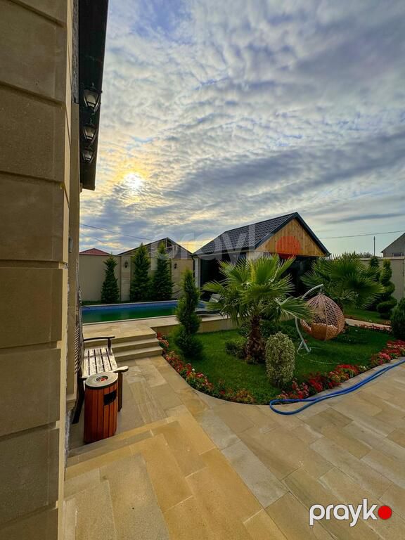 Satılır 5 otaqlı həyət evi/bağ evi 300 m² — Ev, villa, Bakı (4)