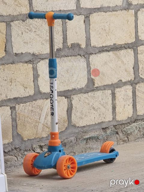 Uşaq skuterı – 3 təkərli model - Rəng: mavı-göy gövdə, narıncı — Şəmkir