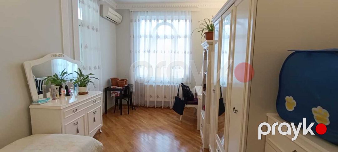 Satılır 4 otaqlı yeni tikili 200 m² — Mənzil, Bakı (11)