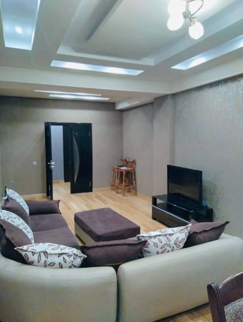 Satılır 2 otaqlı yeni tikili 101 m² — Bakı
