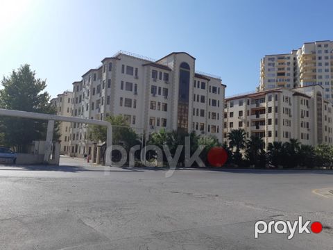 4-otaqlı yeni tikili, Həzi Aslanov m., 130 m² — Bakı
