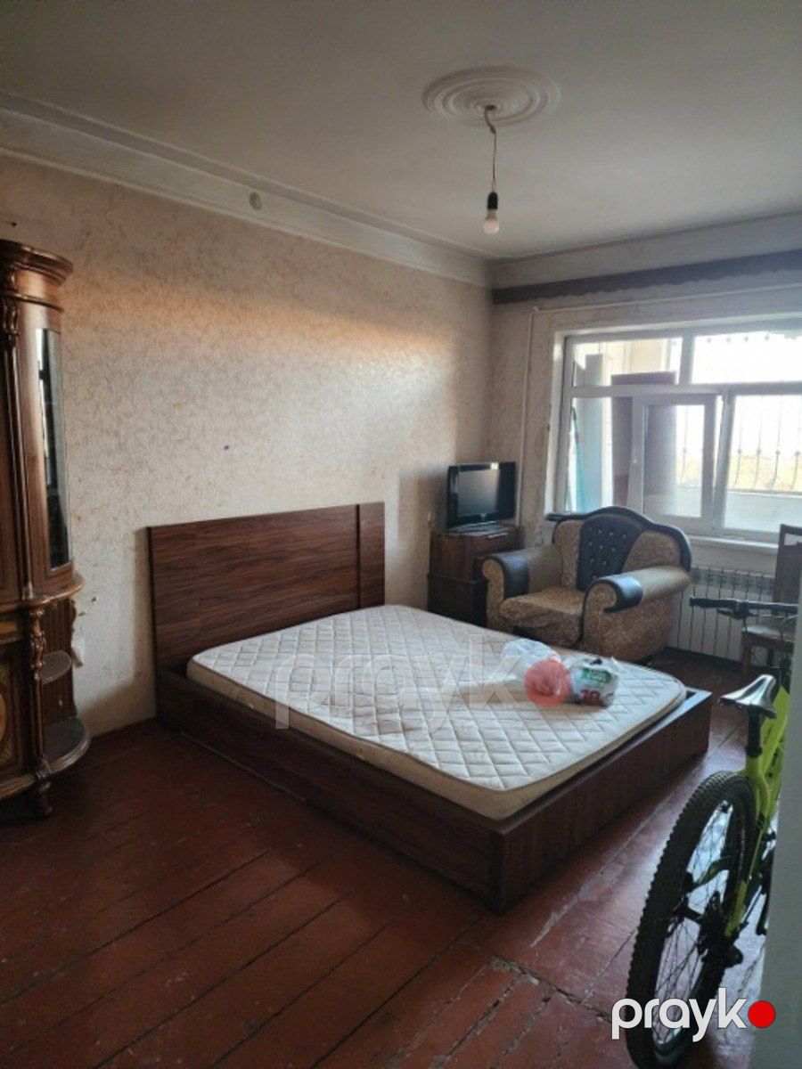 Satılır 2 otaqlı köhnə tikili 65 m² — Mənzil, Bakı (3)