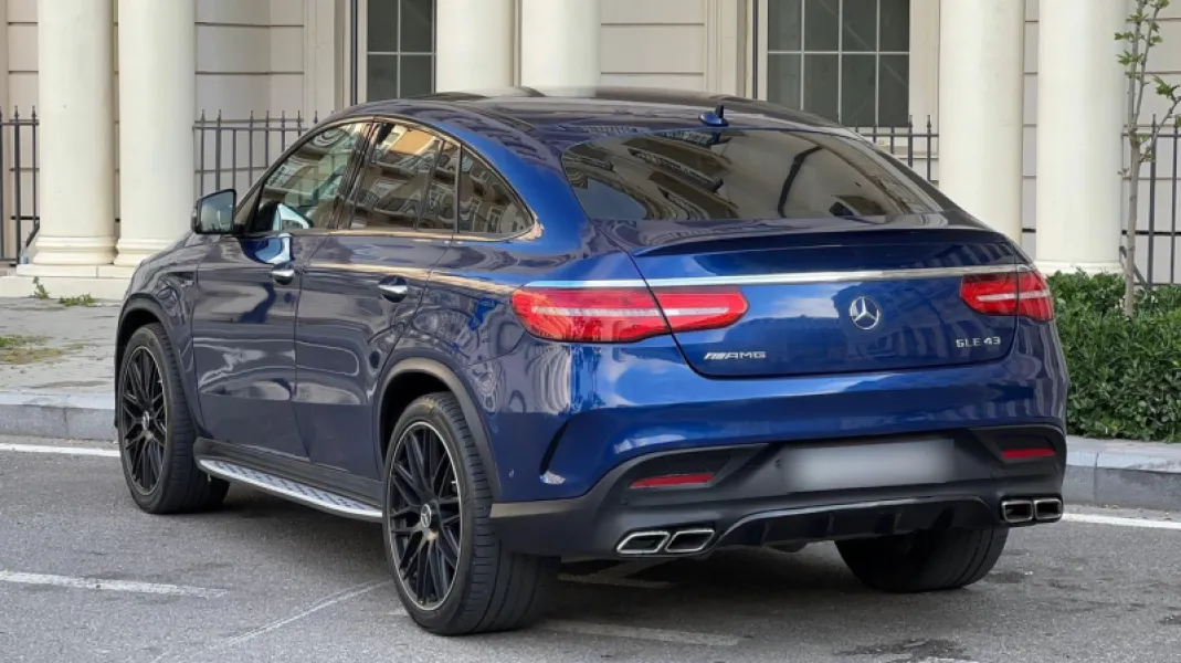 Mercedes GLE 43 Coupe AMG — gündəlik icarə — Minik avtomobili icarəsi, Bakı (5)