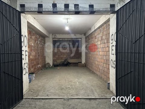 Bakı ş. Xətai r. 136a ünvanında (Xalqlar dostluğu və Əhmədli m/s 5 — Bakı