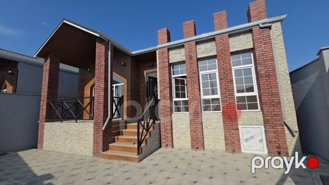 Həyət evi, Binə qəs — Bakı