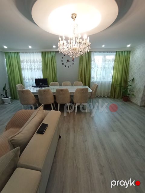 4-otaqlı mənzil, Gəncə ş., 85 m² — Gəncə