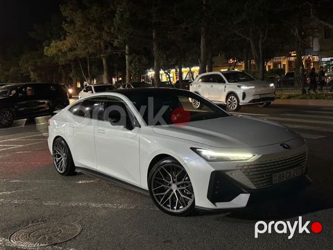Changan Uni-V: 1.5 l 2023 il 82000 km Sedan — Xırdalan