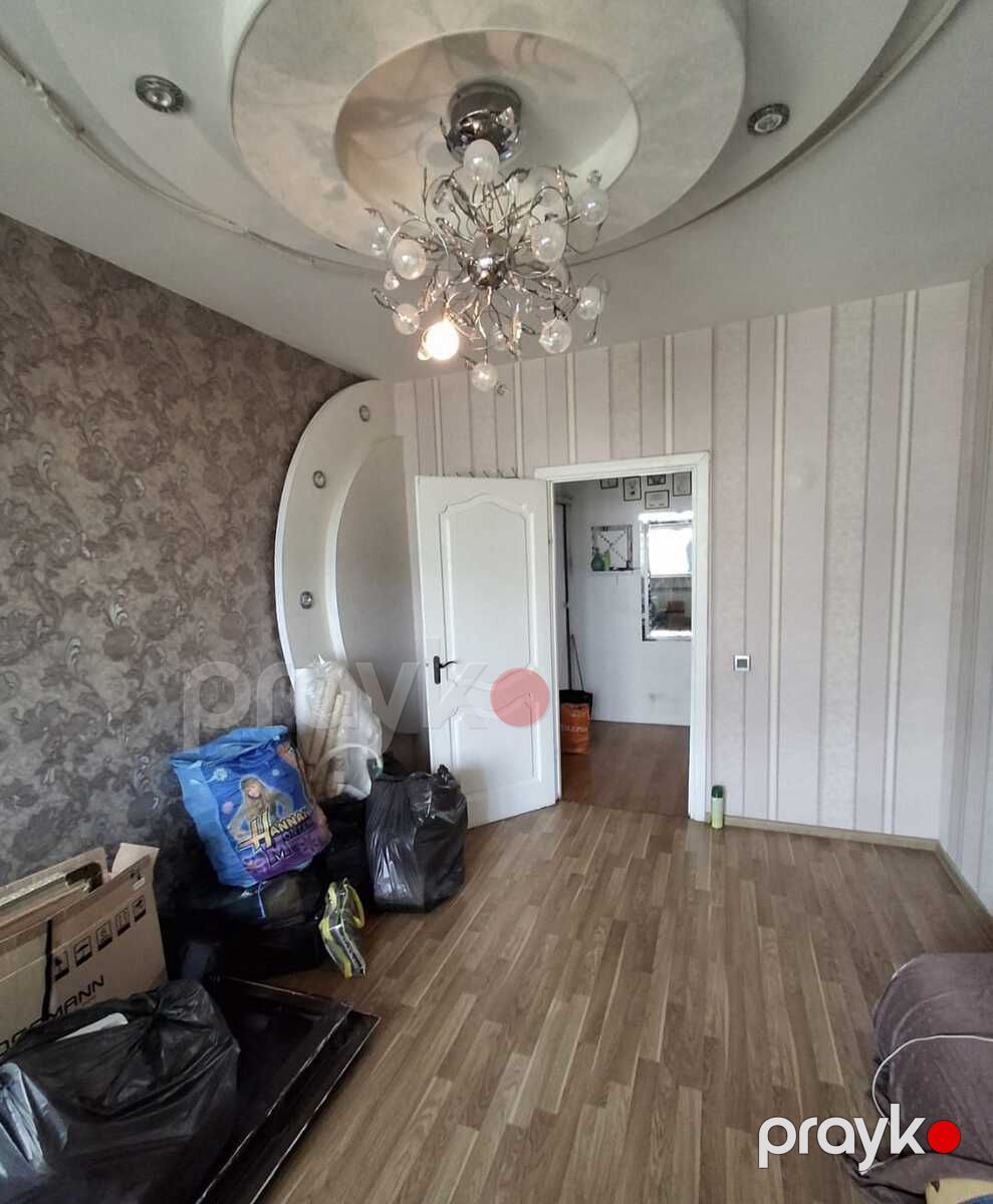 Satılır 2 otaqlı köhnə tikili 65 m² — Mənzil, Bakı (9)