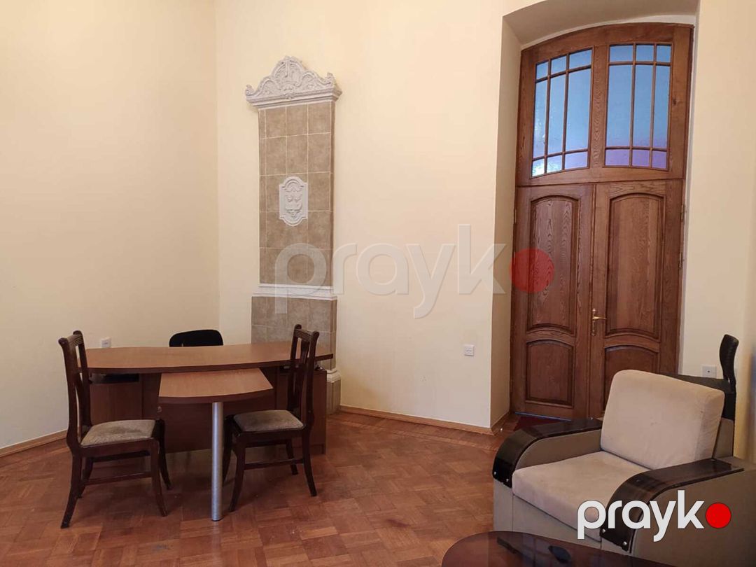 Satılır 4 otaqlı köhnə tikili 180 m² — Mənzil, Bakı (10)