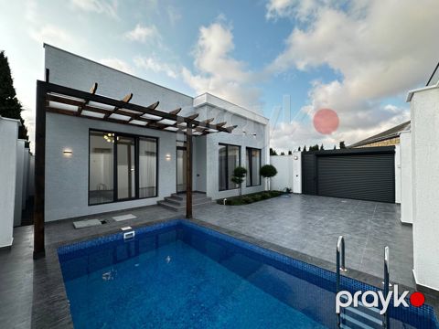 Satılır 4 otaqlı həyət evi/bağ evi 150 m² — Bakı