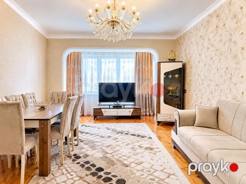 Satılır 3 otaqlı köhnə tikili 87 m² — Bakı