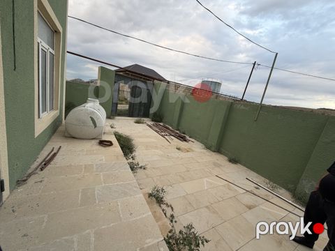 Satılır 4 otaqlı həyət evi/bağ evi 145 m² — Bakı