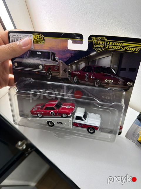 Hot Wheels modeli — Bakı