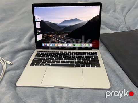 Apple MacBook Pro 13" (2017, Thunderbolt 3 – 2 port) — Bakı