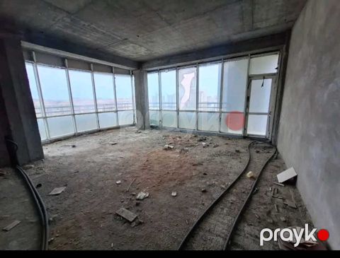 Satılır 3 otaqlı yeni tikili 210 m² — Bakı
