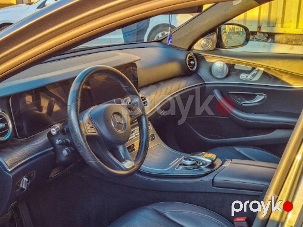 Mercedes E 300, 2.0 L, 2018 il, 79 000 km — Avtomobillər, Bakı (12)