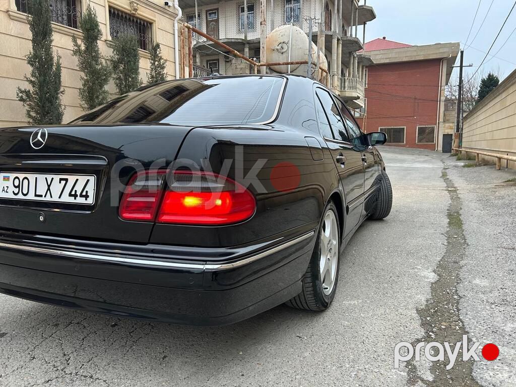 Mercedes E 320, 3.2 L, 2000 il, 295 000 km — Avtomobillər, Bakı (3)