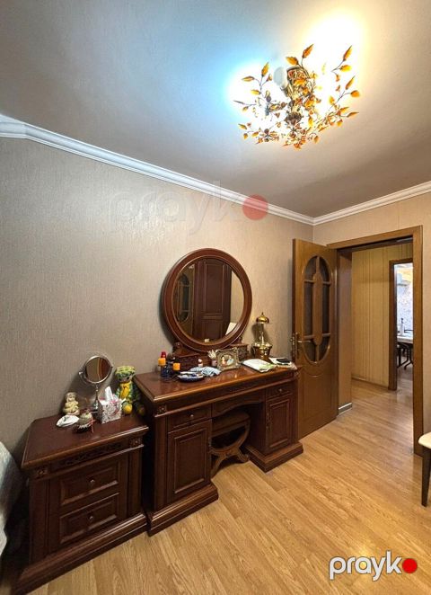 Satılır 3 otaqlı köhnə tikili 90 m² — Bakı