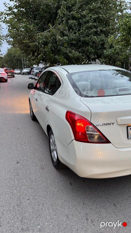 Nissan Sunny, 1.5 L, 2012 il, 176 121 km — Avtomobillər, Bakı (9)