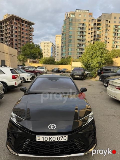 Toyota Camry, 2.0 L, 1 kWh, 2024 il, 28 000 km — Bakı