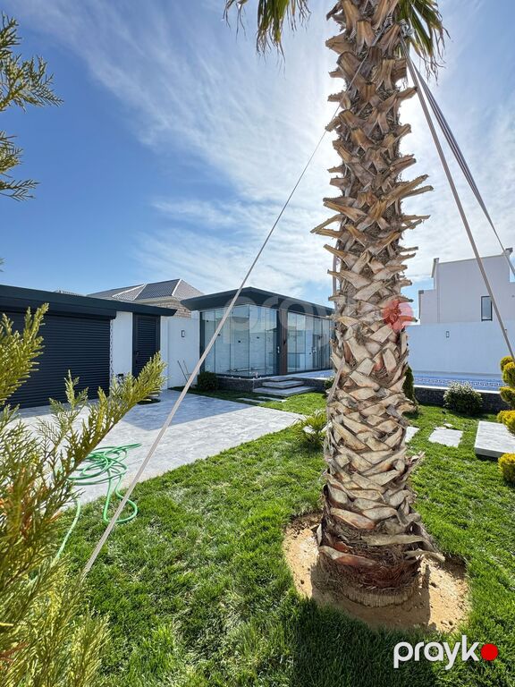 Satılır 5 otaqlı həyət evi/bağ evi 200 m² — Ev, villa, Bakı (8)
