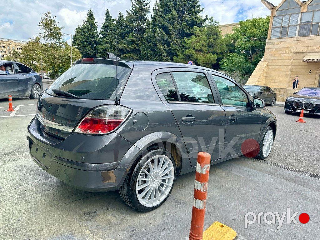 Opel Astra, 1.3 L, 2010 il, 328 000 km — Avtomobillər, Bakı (2)