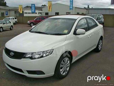 Kia Cerato 2011 — gündəlik icarə — Bakı