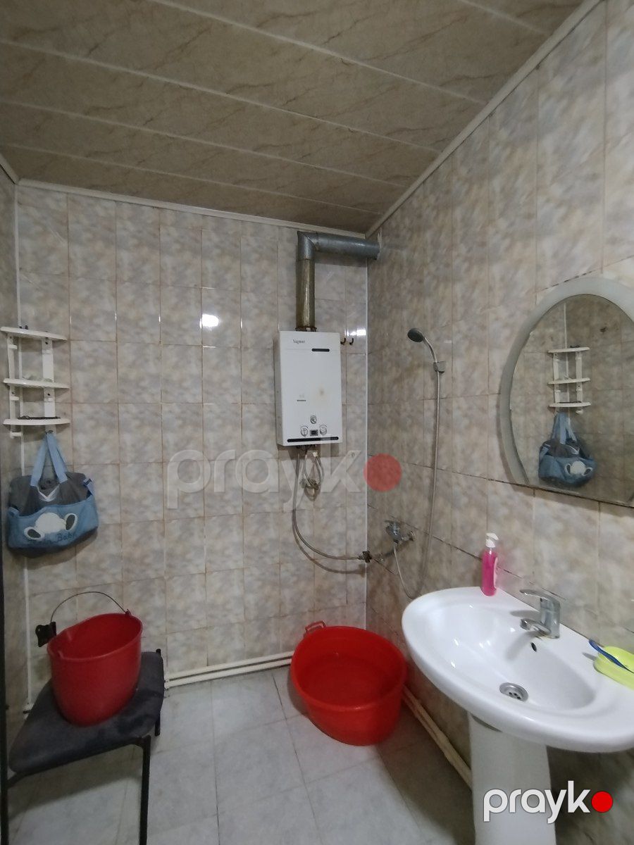 Satılır 6 otaqlı həyət evi/bağ evi 70 m² — Ev, villa, Bakı (8)