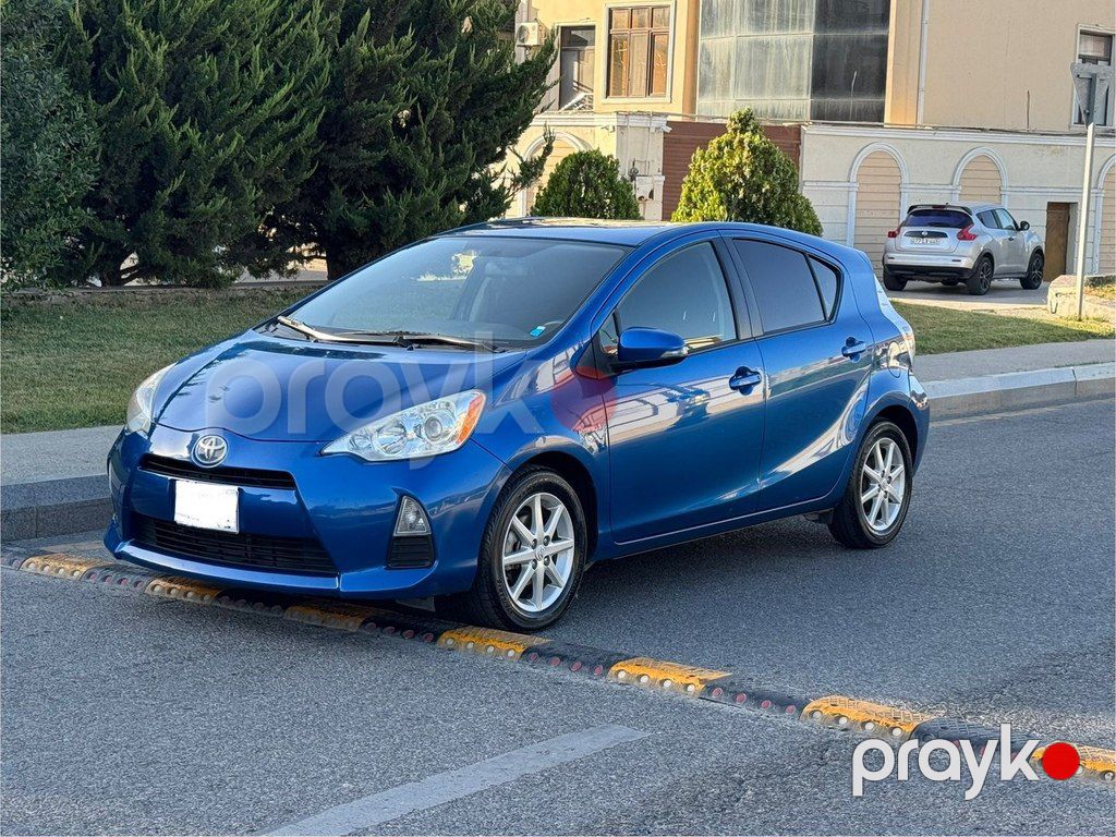 Toyota Prius C, 1.5 L, 6.5 kWh, 2015 il, 88 000 km — Avtomobillər, Bakı (4)