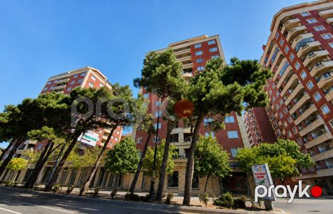 Satılır 8 otaqlı yeni tikili 475 m² — Bakı